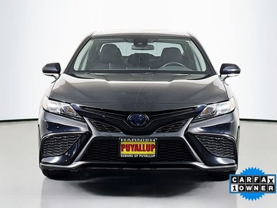 2022 Toyota Camry Hybrid SE