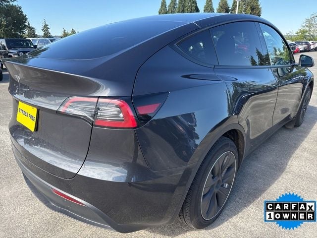 2024 Tesla Model Y Standard Range