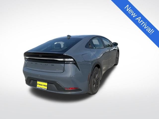 2025 Toyota Prius Plug-In Hybrid SE