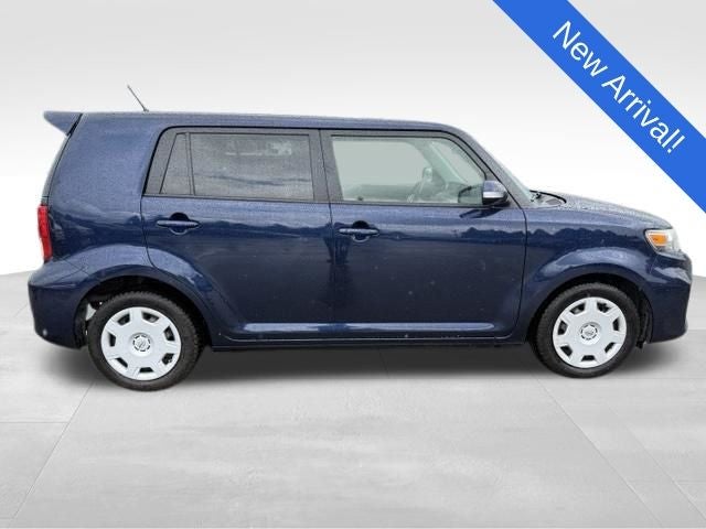 2014 Scion xB Base