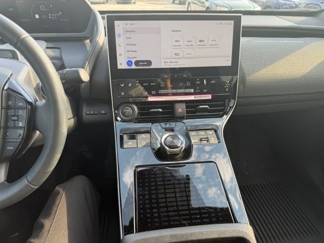 2024 Toyota bZ4X Limited