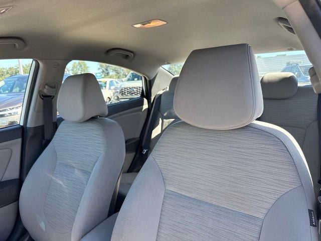 2017 Hyundai Accent Value Edition