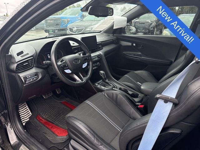 2022 Hyundai Veloster N Base