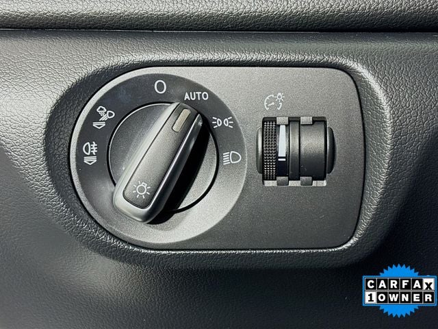 2016 Audi Q3 2.0T Prestige quattro