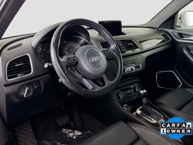 2016 Audi Q3 2.0T Prestige quattro