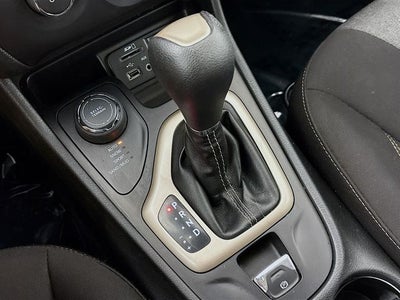 2015 Jeep Cherokee Sport