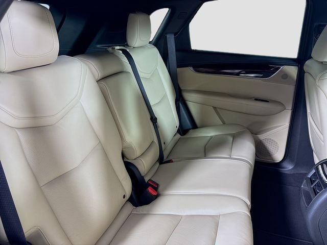 2017 Cadillac XT5 Premium Luxury