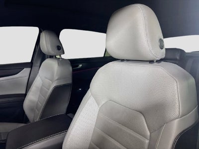 2024 Volkswagen Atlas Cross Sport 2.0T SEL R-Line