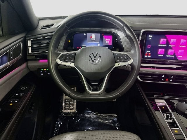 2024 Volkswagen Atlas Cross Sport 2.0T SEL R-Line