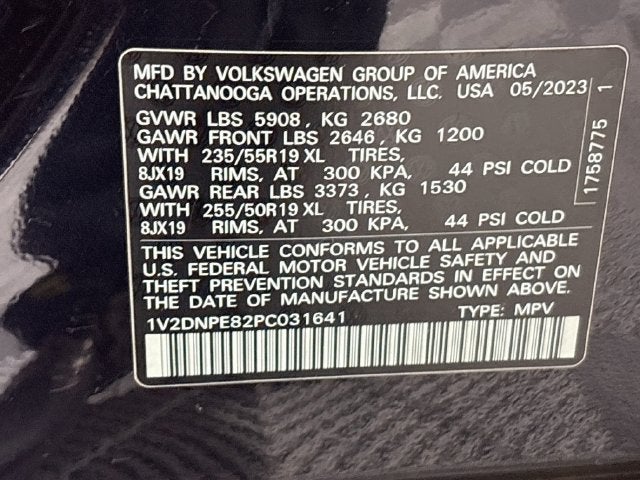 2023 Volkswagen ID.4 Pro