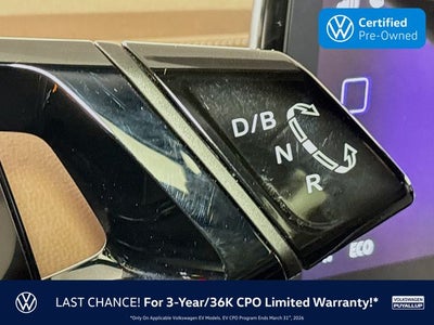 2023 Volkswagen ID.4 Pro