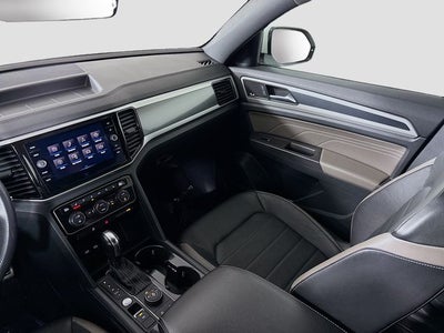 2022 Volkswagen Atlas Cross Sport 3.6L V6 SEL Premium R-Line