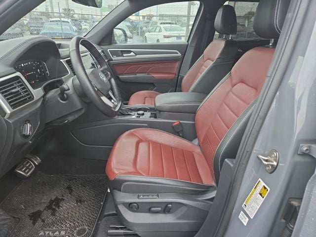 2023 Volkswagen Atlas Cross Sport 3.6L V6 SEL Premium R-Line