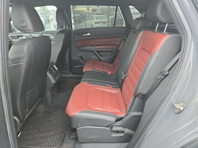 2023 Volkswagen Atlas Cross Sport 3.6L V6 SEL Premium R-Line