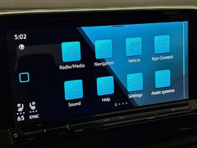 2025 Volkswagen Atlas Cross Sport 2.0T SE w/Technology