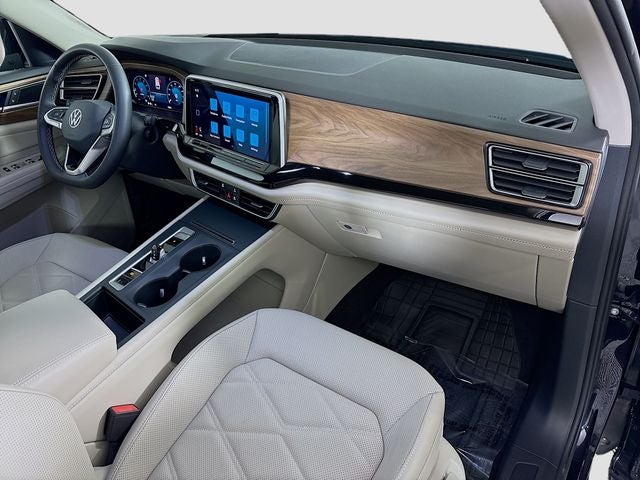 2024 Volkswagen Atlas 2.0T SE