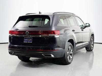 2024 Volkswagen Atlas 2.0T SE