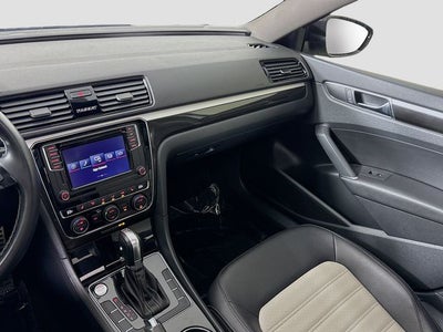 2018 Volkswagen Passat 3.6L V6 GT