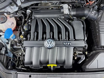 2018 Volkswagen Passat 3.6L V6 GT
