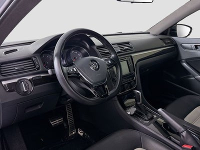 2018 Volkswagen Passat 3.6L V6 GT