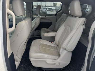 2018 Chrysler Pacifica Hybrid Touring L