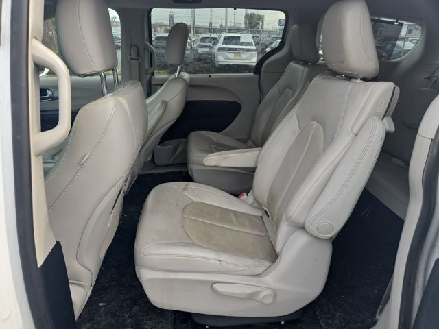 2018 Chrysler Pacifica Hybrid Touring L