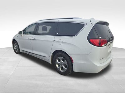2018 Chrysler Pacifica Hybrid Touring L