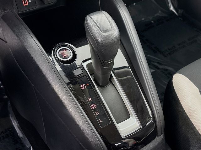 2022 Nissan Versa 1.6 SV