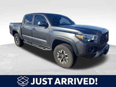 2022 Toyota Tacoma SR V6