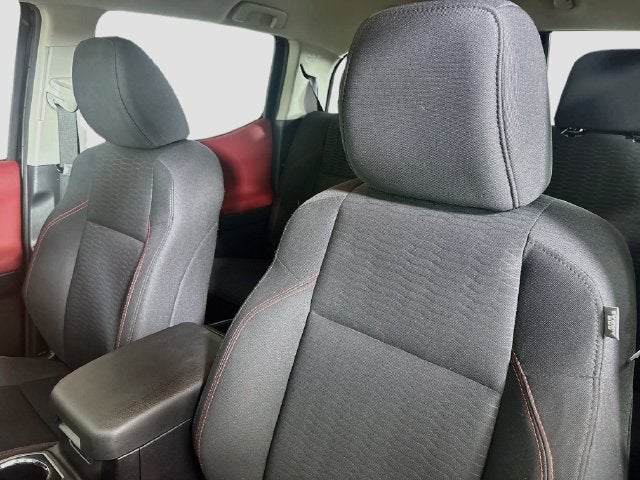2017 Toyota Tacoma SR5 V6