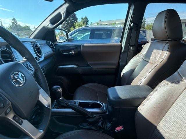 2020 Toyota Tacoma Limited V6