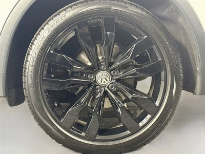 2021 Volkswagen Tiguan 2.0T SE R-Line Black