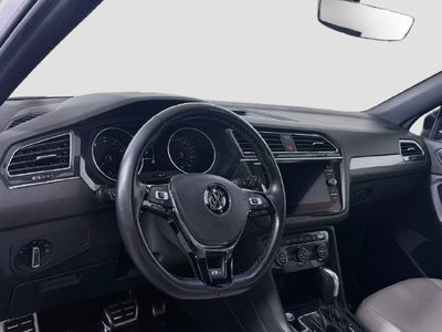 2021 Volkswagen Tiguan 2.0T SE R-Line Black