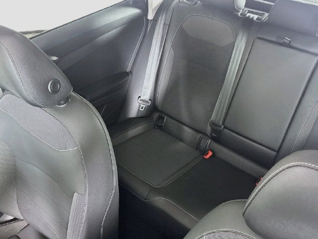 2025 Volkswagen Taos 1.5T SE Black