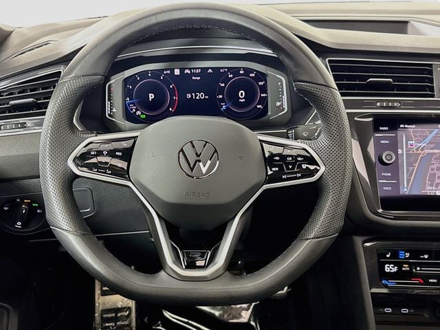2024 Volkswagen Tiguan 2.0T SEL R-Line
