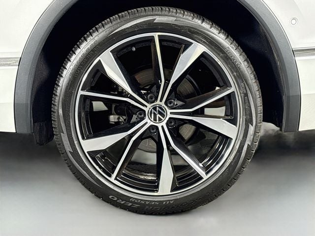 2024 Volkswagen Tiguan 2.0T SEL R-Line