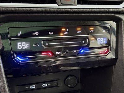 2025 Volkswagen Taos 1.5T SE