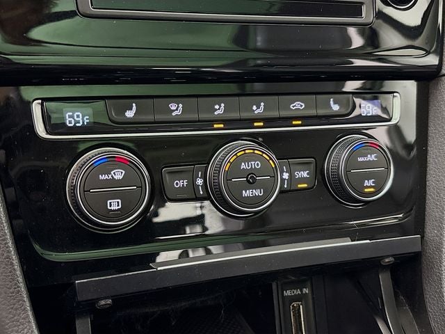 2015 Volkswagen Golf SportWagen SEL