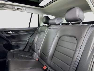 2015 Volkswagen Golf SportWagen SEL