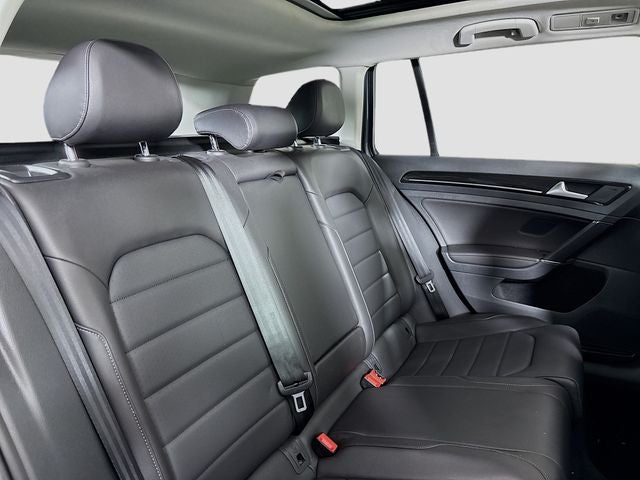 2015 Volkswagen Golf SportWagen SEL