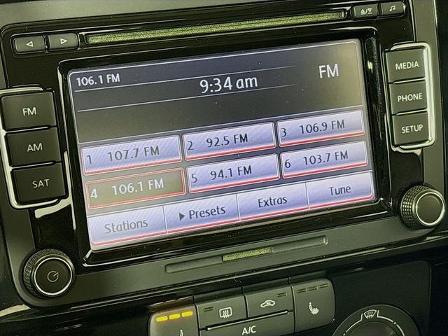 2015 Volkswagen Jetta 2.0L TDI SE w/Connectivity