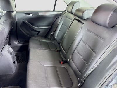 2015 Volkswagen Jetta 2.0L TDI SE w/Connectivity