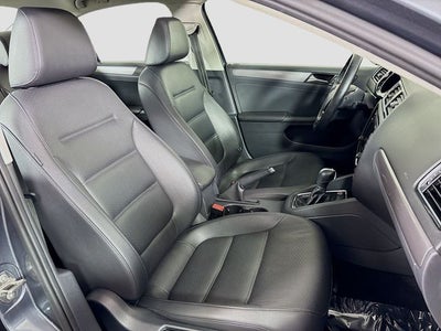2015 Volkswagen Jetta 2.0L TDI SE w/Connectivity