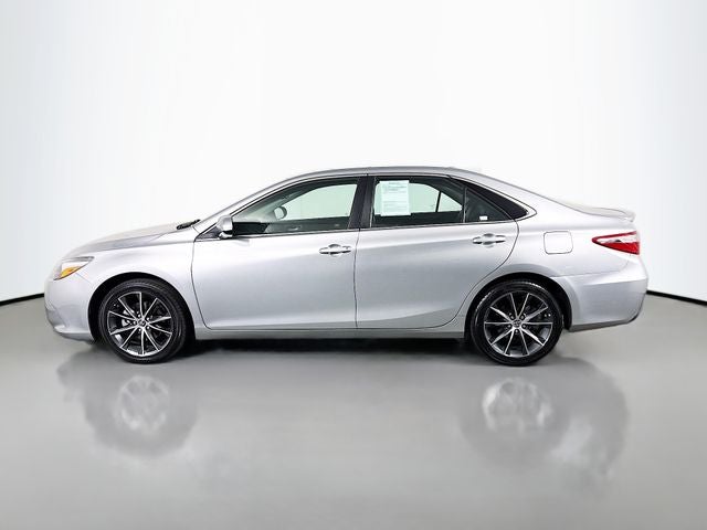 2016 Toyota Camry XSE