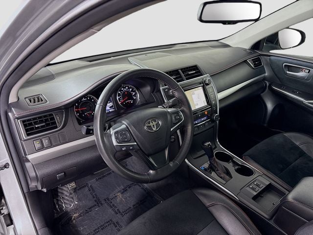 2016 Toyota Camry XSE