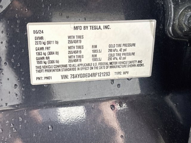 2024 Tesla Model Y Long Range