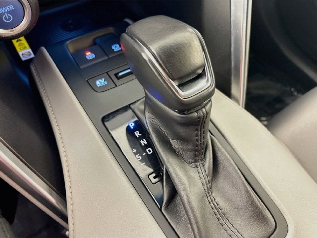 2022 Toyota Venza LE