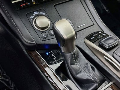 2017 Lexus ES 300h