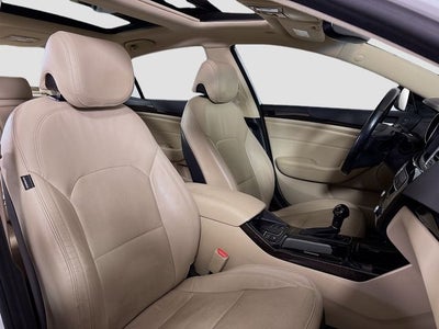 2016 Kia Cadenza Premium