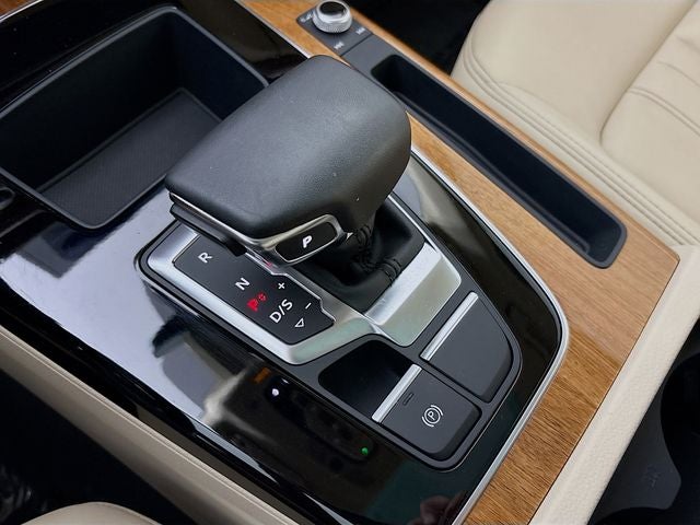 2023 Audi Q5 40 Premium quattro